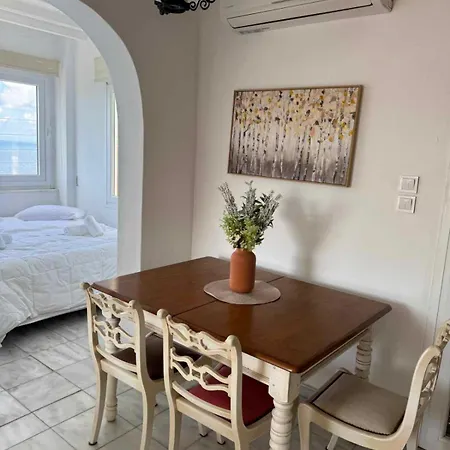Mykonos Dream Tourlos Location شقة *